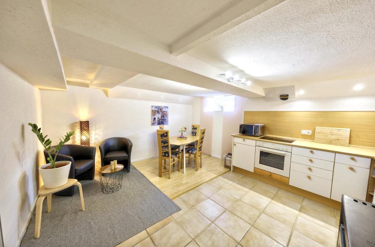 2 Zimmer I Kueche I Smarttv I Klima I Parkplatz I 3 Bed I Wlan Tacherting Exteriér fotografie